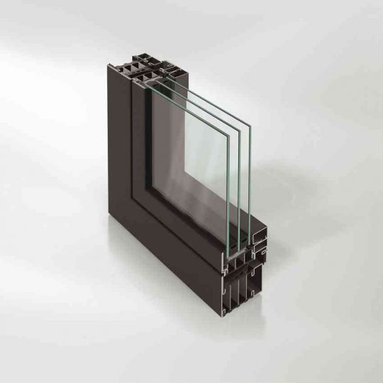 Janisol HI - нова віконна система зі сталі з підвищеною теплоізоляцією